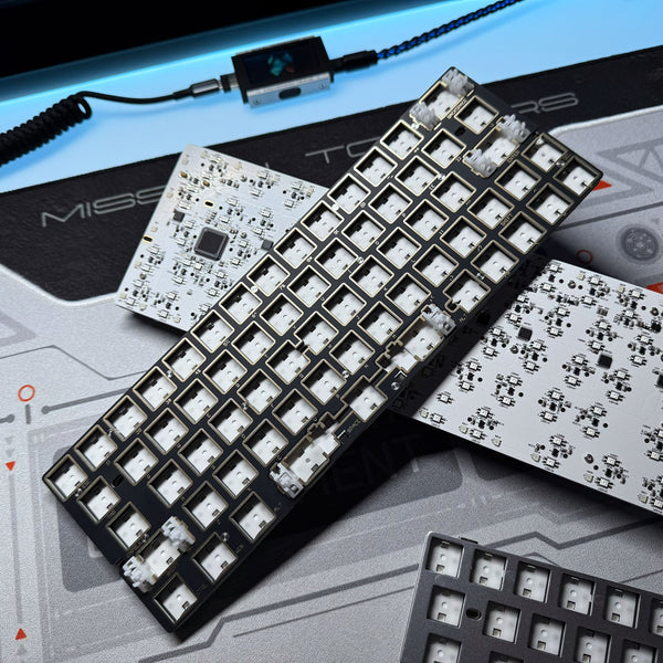 Everglide SU66 Magnetic Keyboard PCB 0.001 RT Total 174 RGB Leds Powered By Sparklink 600Mhz High Speed MCU GH60 Case Supported