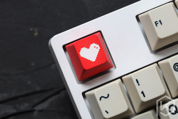 Novelty cherry profile dip dye and sculpture pbt keycap for mechanical keyboards Dye Sub legends pixel heart black red white - KPrepublic