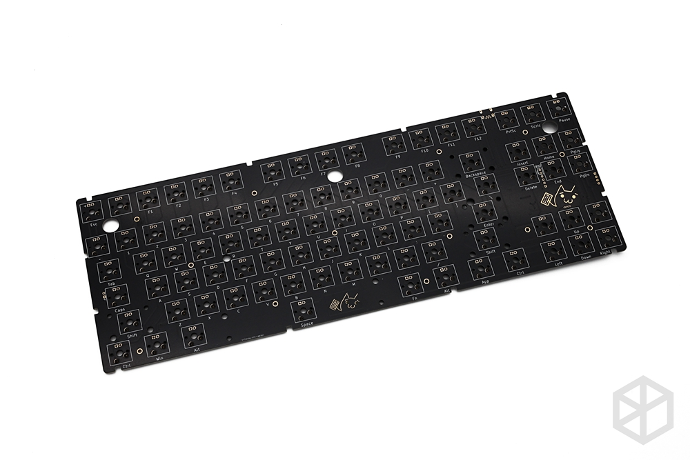 hot swappable XD87 Custom Mechanical Keyboard Kit 80% Underglow RGB ...